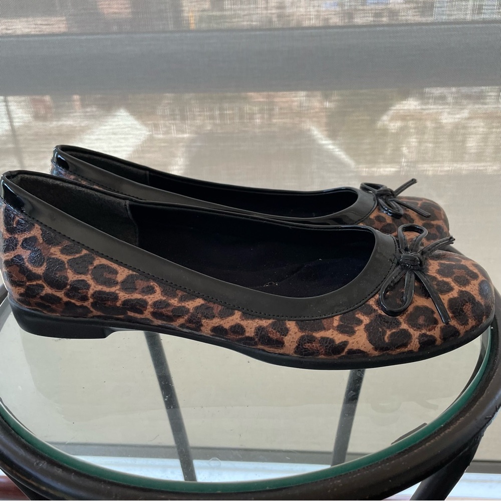 Brown and Black Leopard Print Flats by A2 Aerosoles- like new size 7
